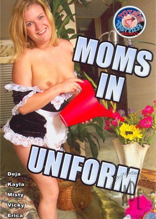 Moms In Uniform cover